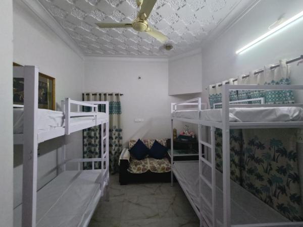 Vibe Villa Hostel : photo 5 de la chambre lit dans dortoir mixte de 6 lits