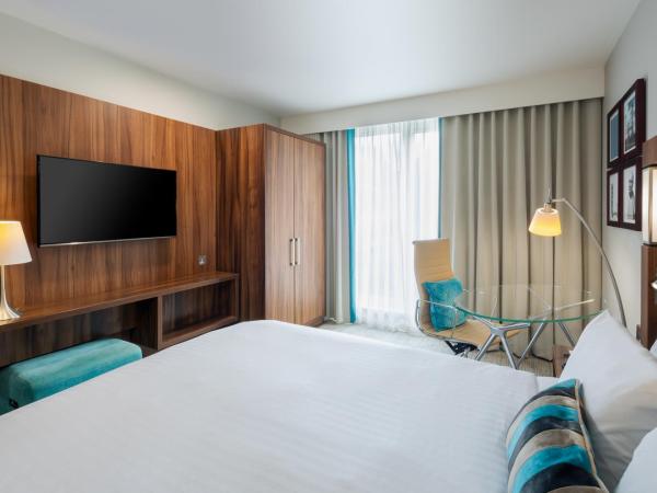 Courtyard by Marriott Edinburgh : photo 2 de la chambre chambre lit king-size supérieure