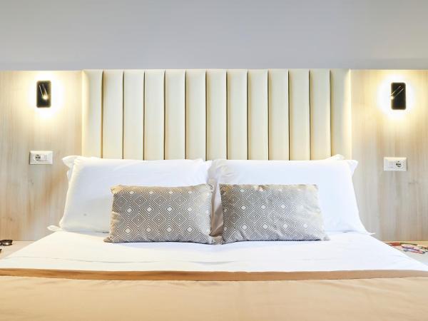 Hotel Brooklyn - ex Hotel Lombardi : photo 7 de la chambre chambre triple