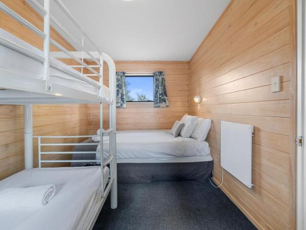 Tasman Holiday Parks - Christchurch : photo 3 de la chambre appartement standard 2 pièces avec salle de bains commune