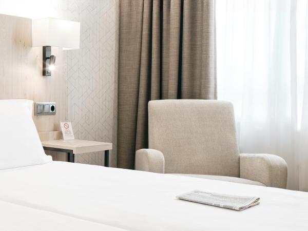 Hotel Albret : photo 8 de la chambre chambre double ou lits jumeaux