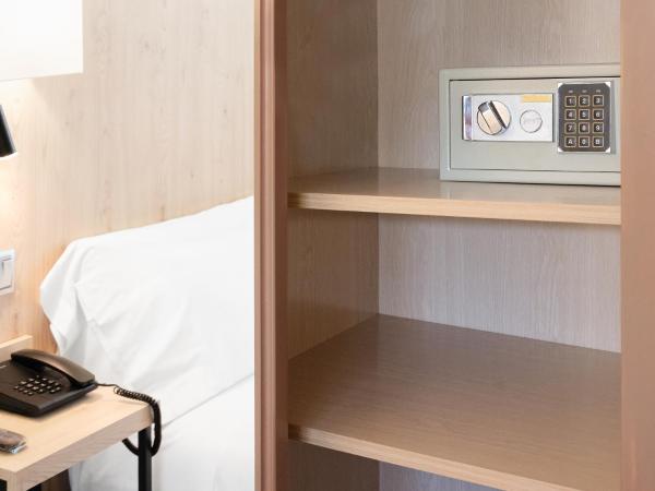 Hotel Albret : photo 7 de la chambre chambre double ou lits jumeaux