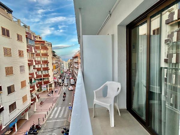 La Orozca Benidorm : photo 7 de la chambre chambre quadruple