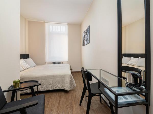 KEDVES VENDÉGHÁZ : photo 10 de la chambre chambre double avec salle de bains privative