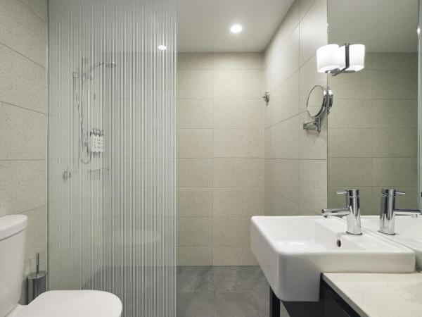 RACV Hobart Hotel : photo 3 de la chambre chambre lit king-size