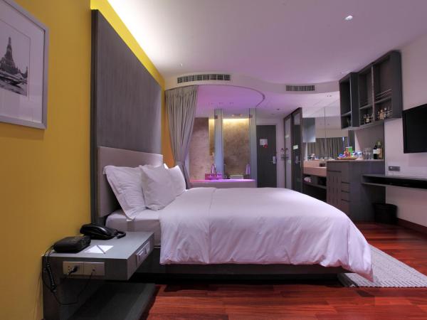 LiT BANGKOK Hotel : photo 4 de la chambre chambre double extra Éclat