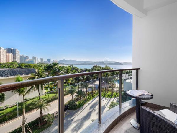 Sanya Junji Seaview Hotel : photo 2 de la chambre chambre lit king-size - vue sur mer