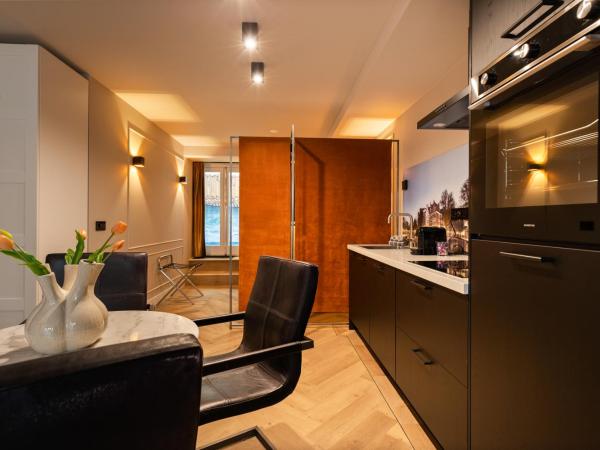 Midtown Hotel Royal Room : photo 2 de la chambre chambre quadruple supérieure 