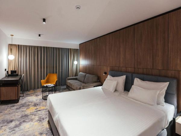 City Hotel Dubrovnik : photo 1 de la chambre grande chambre double ou lits jumeaux