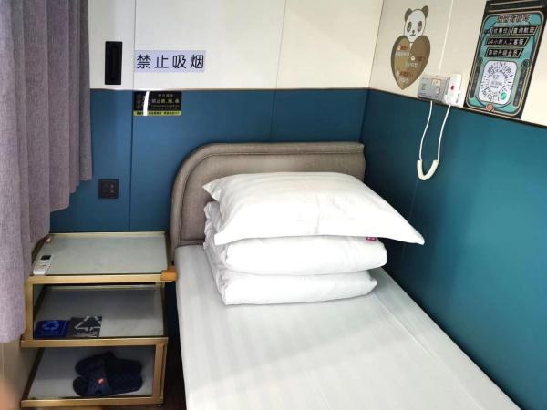 Xi'an Xianyang International Airport Space Capsule Hotel : photo 1 de la chambre small single room with shared bathroom 