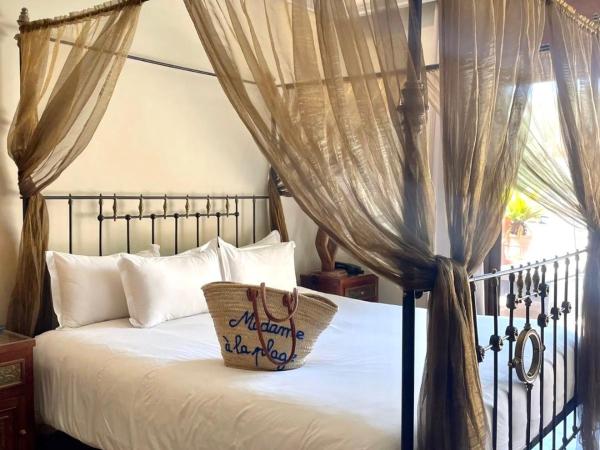 The Red House : photo 4 de la chambre suite royale