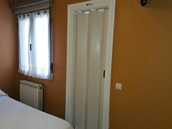 El Vasco Rooms : photo 1 de la chambre chambre lits jumeaux avec salle de bains privative