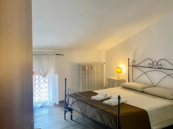 B&B Casa Dolce Casa : photo 2 de la chambre chambre double avec salle de bains commune