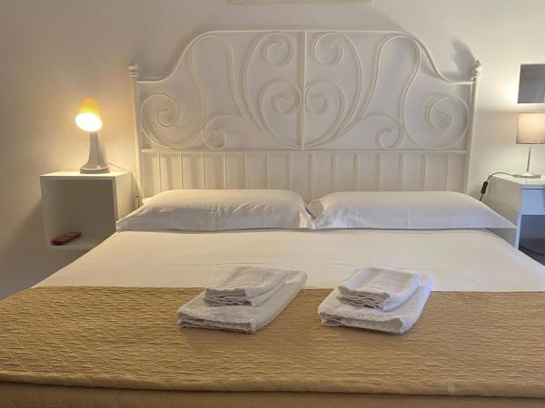 B&B Casa Dolce Casa : photo 1 de la chambre chambre double avec salle de bains commune