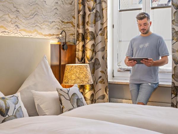 Hotel Deutsche Eiche : photo 10 de la chambre chambre double