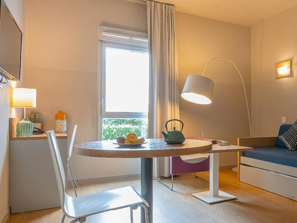 Aparthotel Adagio Access Dijon République : photo 4 de la chambre appartement 1 chambre (4 adultes)
