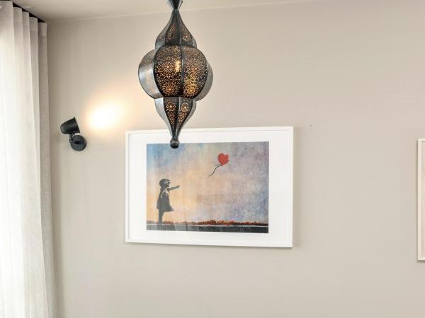 Eric the Red Guesthouse : photo 10 de la chambre apartment with view and balcony