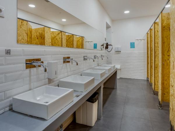 Hostellicious : photo 5 de la chambre lit dans dortoir mixte de 6 lits