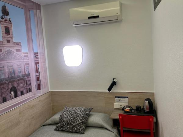 Hostal Castilla II Puerta del Sol : photo 3 de la chambre chambre simple Économique