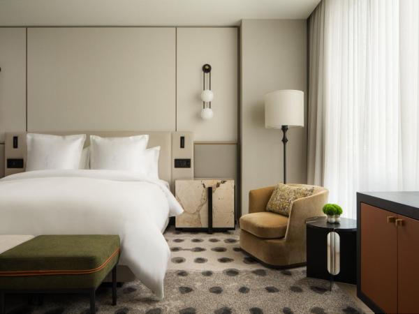 Four Seasons Hotel Toronto at Yorkville : photo 3 de la chambre suite 1 chambre premier