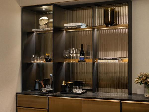 Four Seasons Hotel Toronto at Yorkville : photo 4 de la chambre suite 1 chambre premier