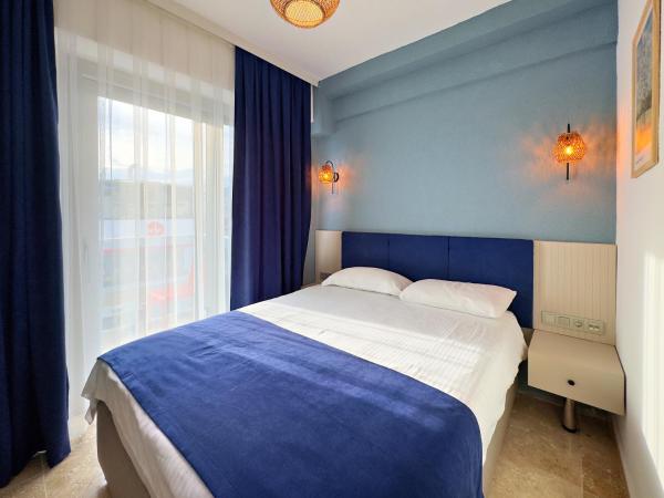 Nese Pension : photo 1 de la chambre chambre double avec balcon - vue sur mer