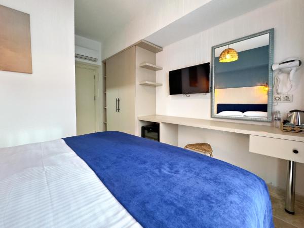 Nese Pension : photo 4 de la chambre chambre double avec balcon - vue sur mer