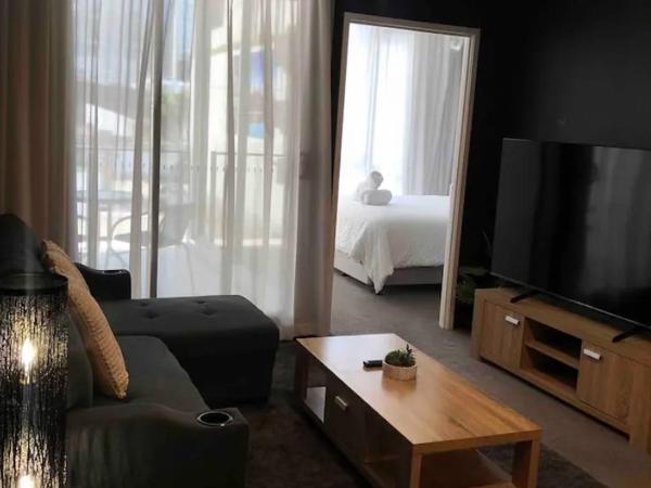 Condo in Fortitude Valley : photo 7 de la chambre appartement classique