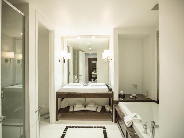 Hôtel Le Bonne Entente : photo 7 de la chambre loft urbania (accès au salon vip)