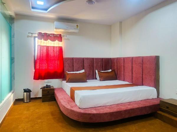 Hotel Nova Blue : photo 1 de la chambre suite lit king-size avec baignoire spa