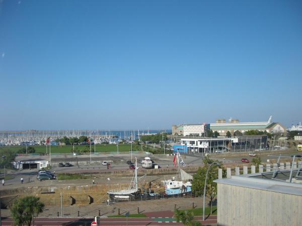 Hotel La Renaissance : photo 8 de la chambre chambre triple confort avec vue sur mer