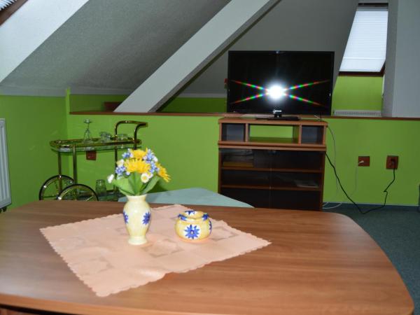 Hotel Paradise : photo 8 de la chambre appartement 1 chambre avec baignoire spa