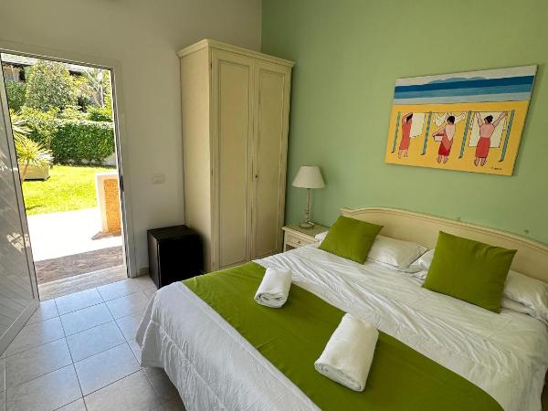 Hotel Parco Delle Agavi : photo 4 de la chambre chambre double ou lits jumeaux - vue sur jardin