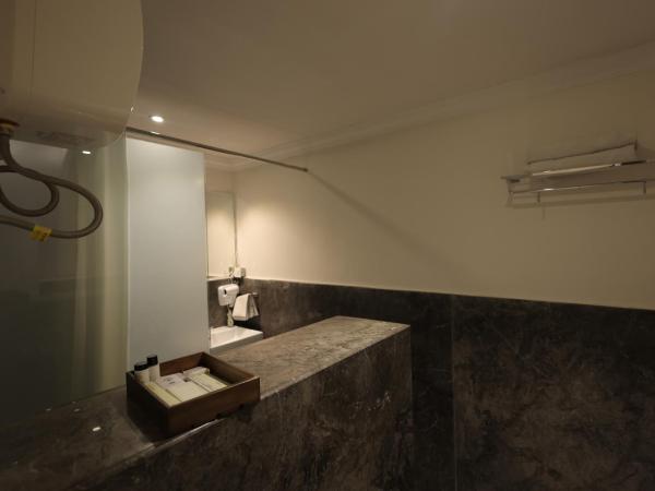 Phoenix - Unmatched Comfort : photo 9 de la chambre chambre double