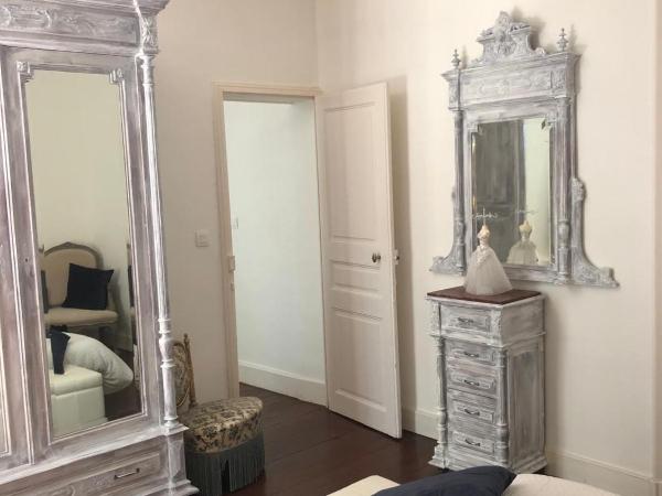 Château de La Prade : photo 1 de la chambre chambre quadruple - vue sur jardin