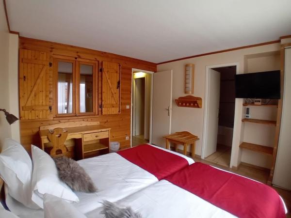 Hotel le Sherpa : photo 10 de la chambre chambre familiale (4 personnes)