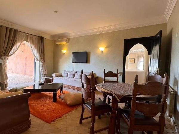 Villa Thaifa : photo 3 de la chambre chambre double avec patio