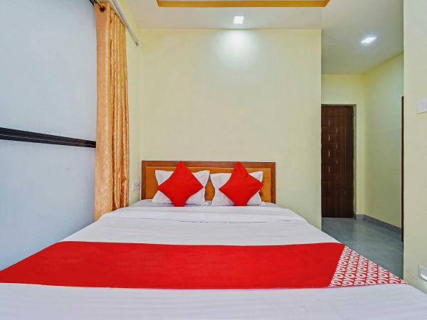 OYO 74825 Om Shanti Palace : photo 9 de la chambre chambre double deluxe