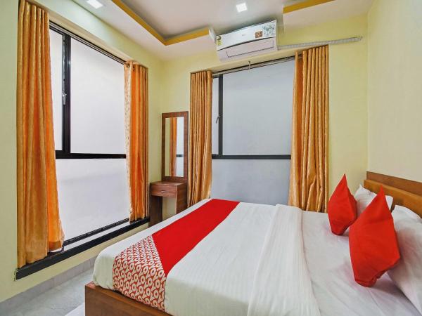 OYO 74825 Om Shanti Palace : photo 2 de la chambre chambre double deluxe