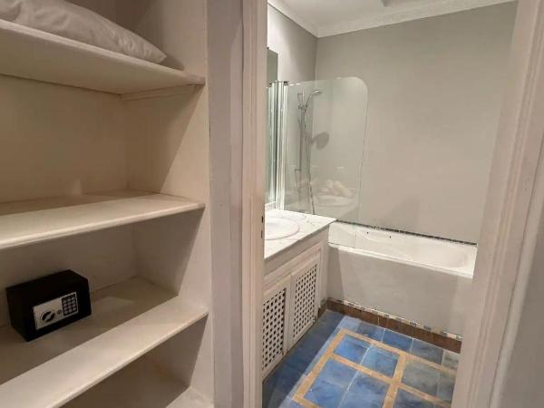 Villa Thaifa : photo 6 de la chambre chambre double avec terrasse