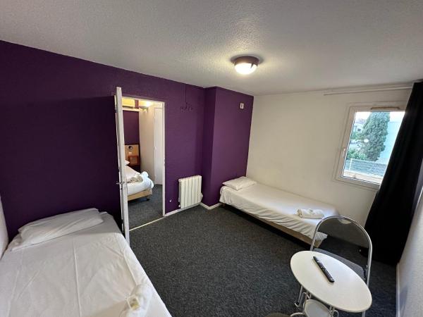 L'Escale d'Alès HOTEL : photo 4 de la chambre chambre quadruple standard