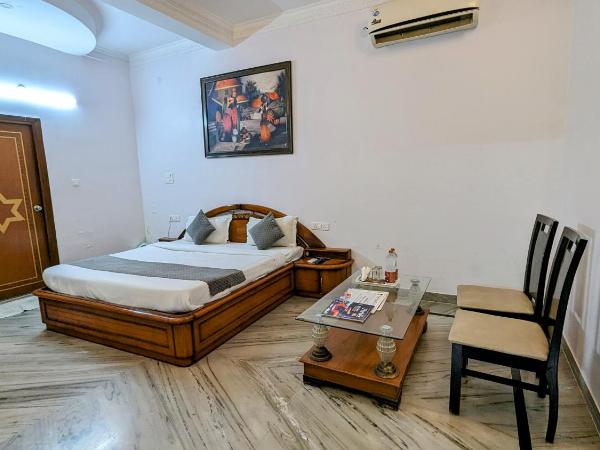 Hotel Lecston @Yashobhoomi Dwarka Sector - 25 metro station : photo 5 de la chambre chambre double