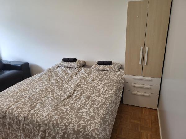 Convenient Stay Helsinki : photo 3 de la chambre chambre double avec balcon