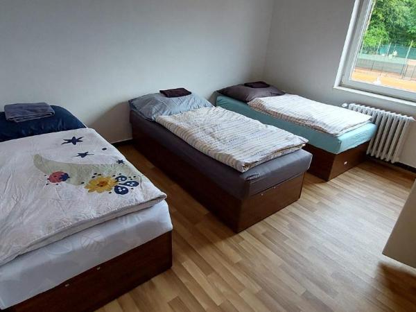 TJ Baník Ostrava : photo 1 de la chambre chambre triple