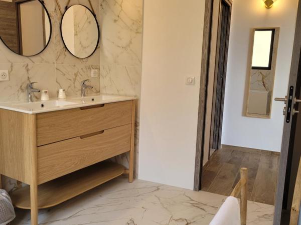 La Bergerie : photo 2 de la chambre suite familiale