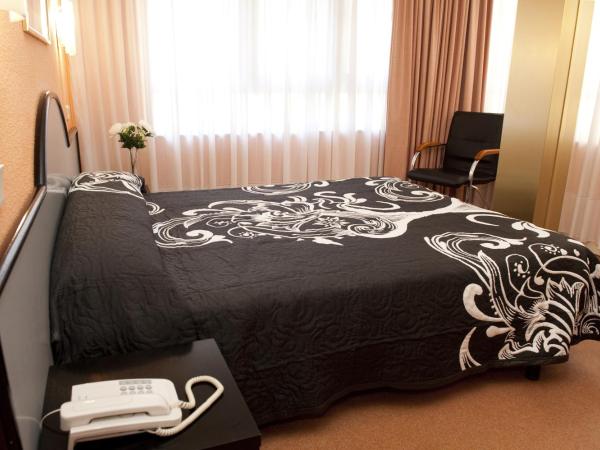 Hotel Arha Santander : photo 10 de la chambre chambre double