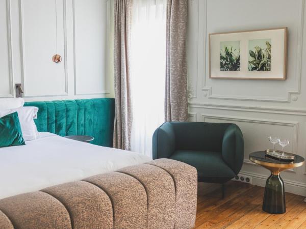 Hôtel Singulier Bordeaux - Boutique Hôtel & Spa Anne Semonin : photo 1 de la chambre chambre double deluxe avec balcon