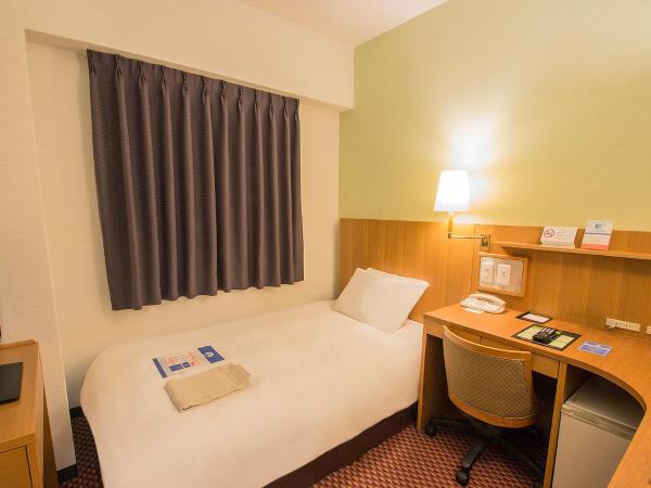 Hearton Hotel Shinsaibashi : photo 1 de la chambre chambre simple - non-fumeurs