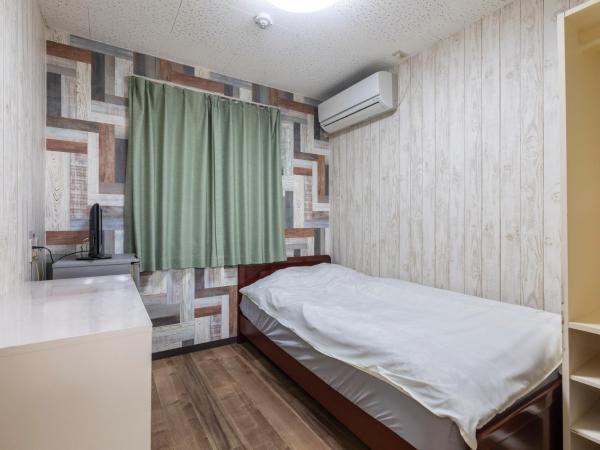 Business Hotel Kaga : photo 4 de la chambre chambre simple avec salle de bains commune - non-fumeurs