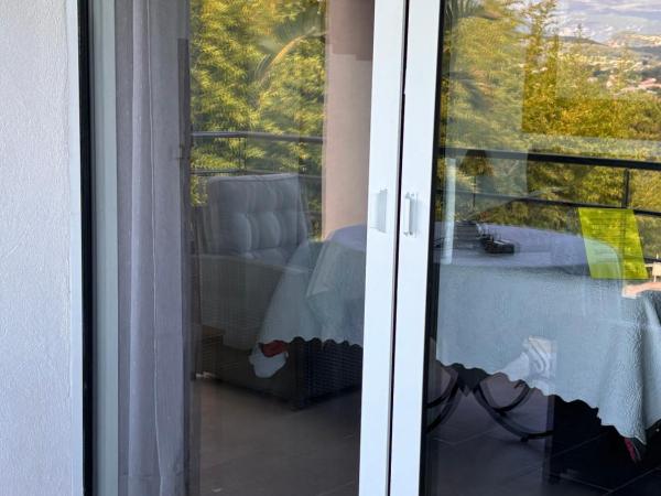 Chambre d'hôtes Le Clos 67 : photo 1 de la chambre chambre triple avec terrasse